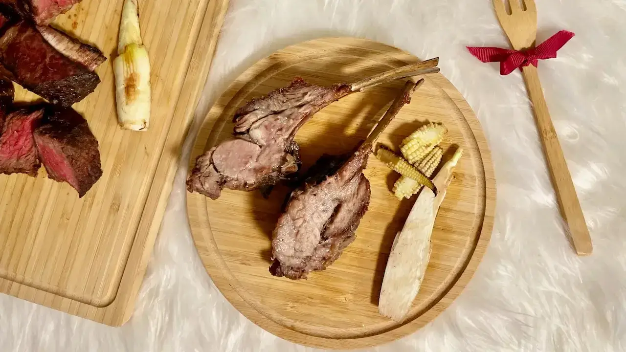 Smoked Pork Ribs,Smoked beef,Smoked lamb,Smoked duck breast,Smoked brisket,Smoked Ribs,美式燻肉,煙燻帶骨牛小排,美式煙燻,德州燒烤,Smoked meat,煙燻嫩肩牛排,阿根廷烤肉